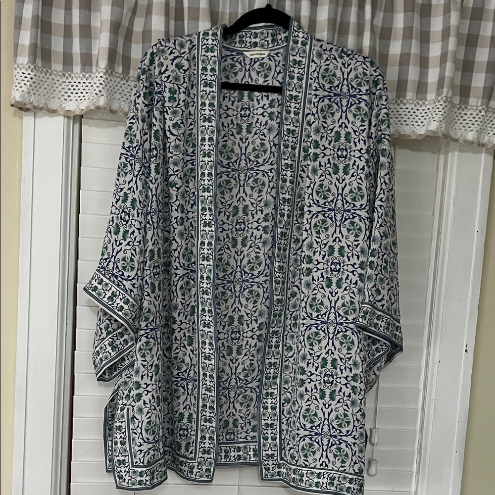 Max Studio Blue and Green Kimono